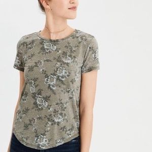 American Eagle burnout tee